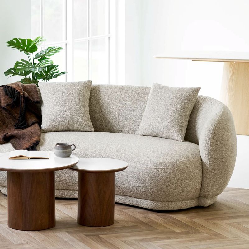Hawkes 2,5 seter sofa – sand | House Nordic
