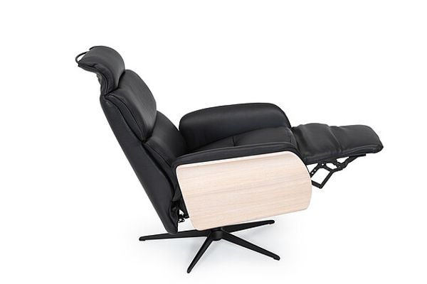 Hovedbilde Ailo Recliner stol med integrert fothviler i ekte ...