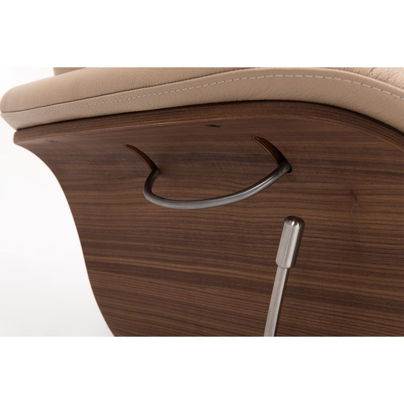 Five Recliner med integrert fothviler | Adore velur