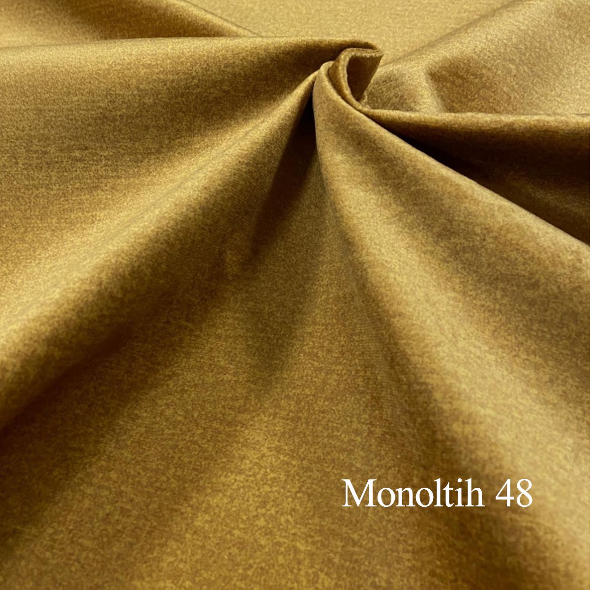 Amaya 3N sjeselongsofa 268 cm Fluff One velg farge Monolith velur